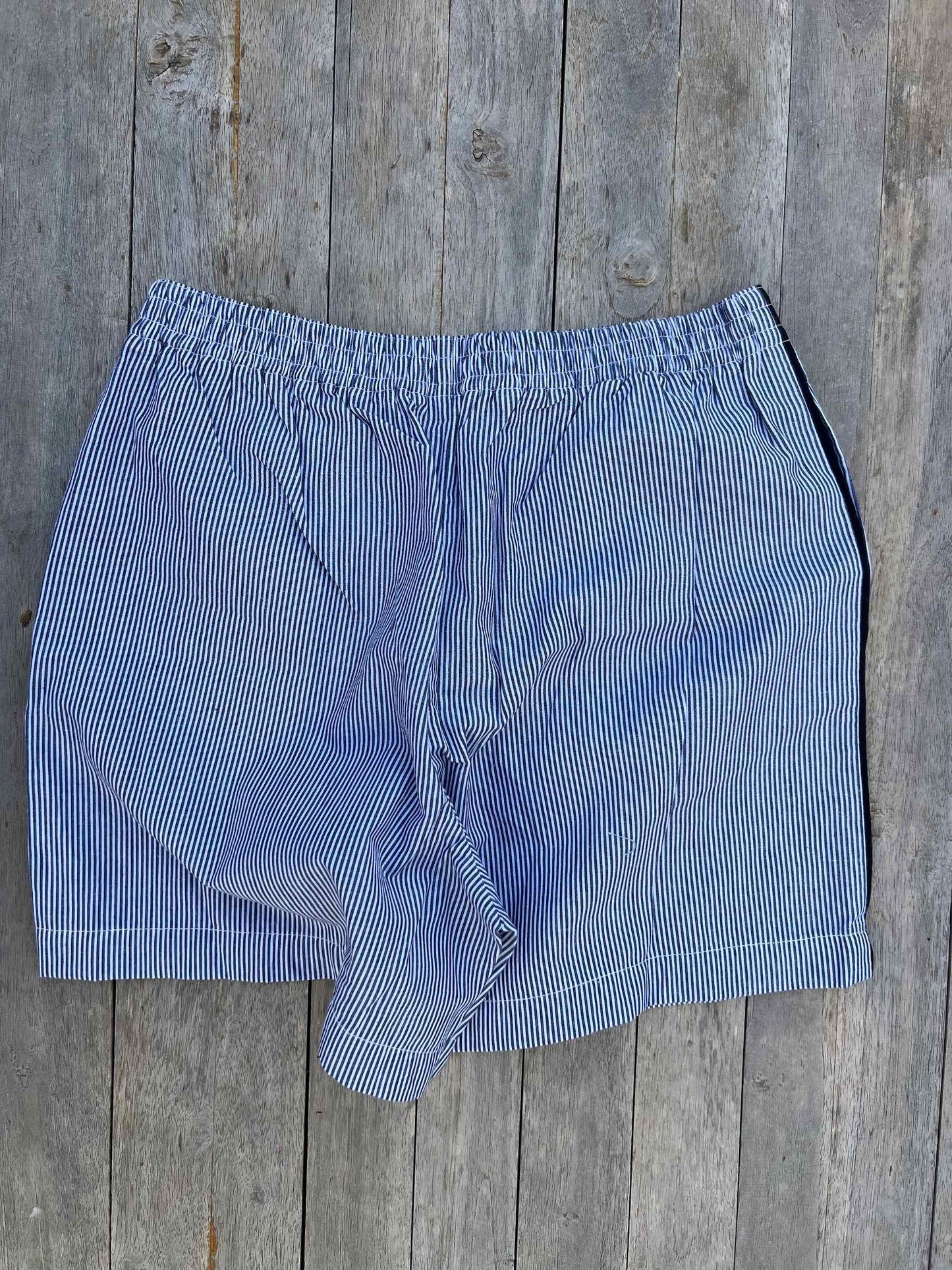 Girls Shorts `Bondi´ Dark Blue/White with stripe on the side