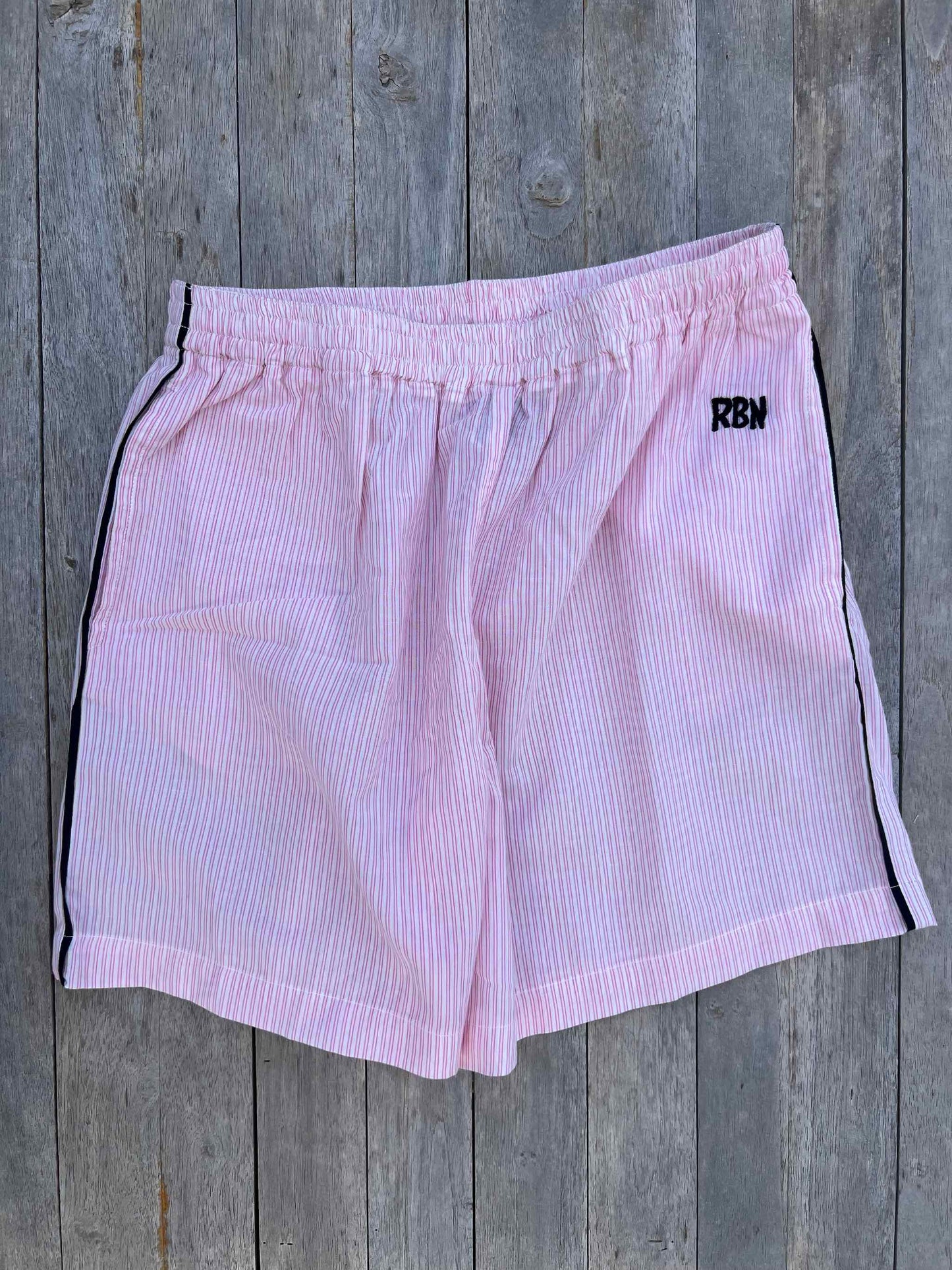 Girls Shorts `Bondi´ Light Pink with stripe on the side